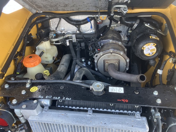 2021 John Deere 318G Skid Steer Loader