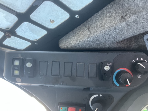 2021 John Deere 318G Skid Steer Loader