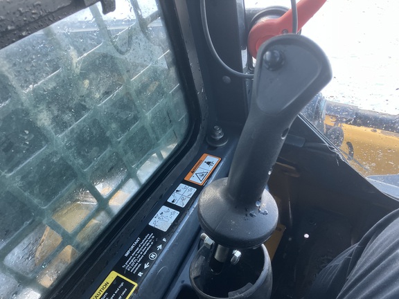 2021 John Deere 318G Skid Steer Loader