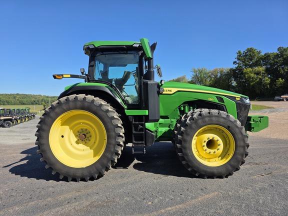 2022 John Deere 8R 280 Tractor
