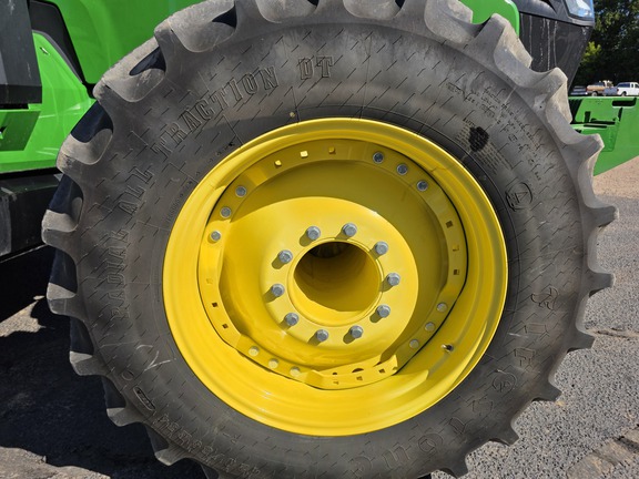 2022 John Deere 8R 280 Tractor