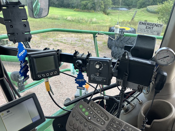 2017 John Deere 8700 Forage Harvester