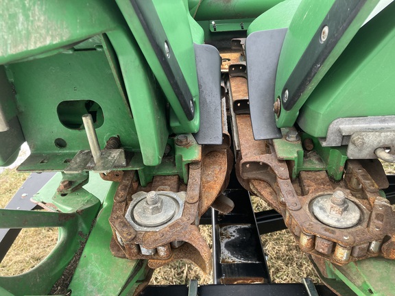 2010 John Deere 608C StalkMaster Header Corn Head