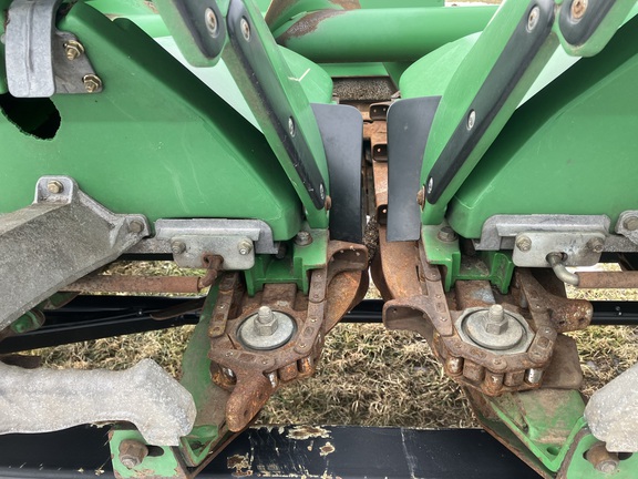 2010 John Deere 608C StalkMaster Header Corn Head