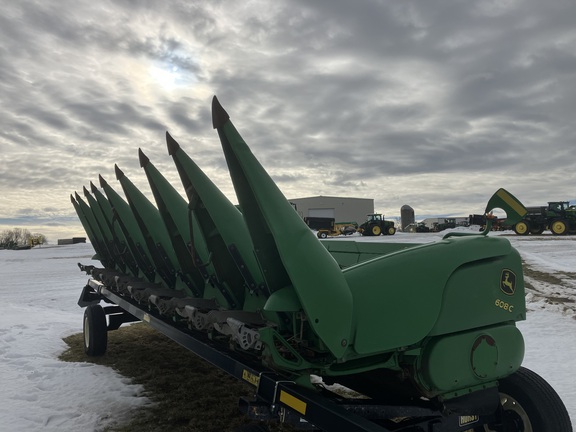 2010 John Deere 608C StalkMaster Header Corn Head