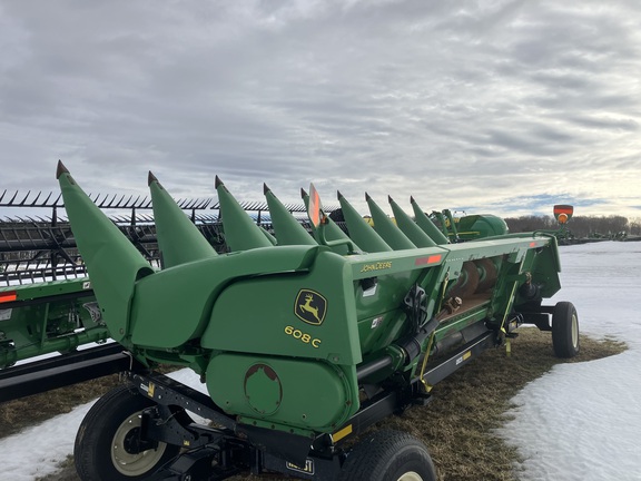 2010 John Deere 608C StalkMaster Header Corn Head