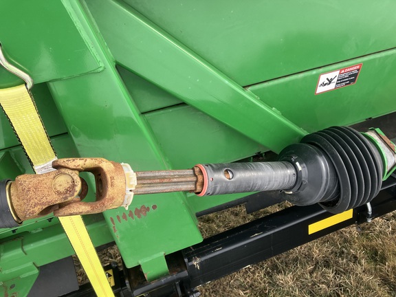 2010 John Deere 608C StalkMaster Header Corn Head