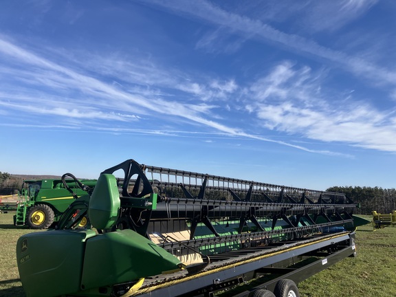 2014 John Deere 635FD Header Combine