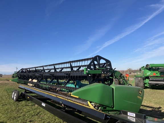 2014 John Deere 635FD Header Combine