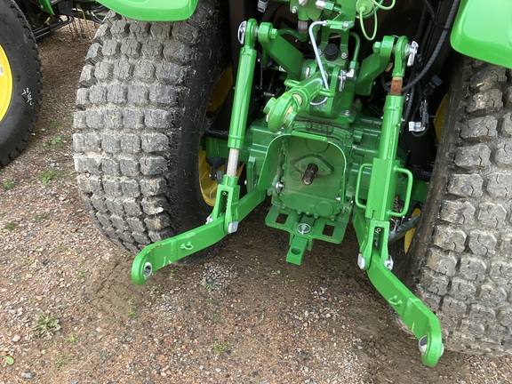 2023 John Deere 3046R Tractor Compact