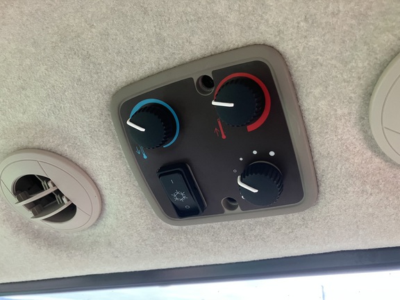 2023 John Deere 3046R Tractor Compact