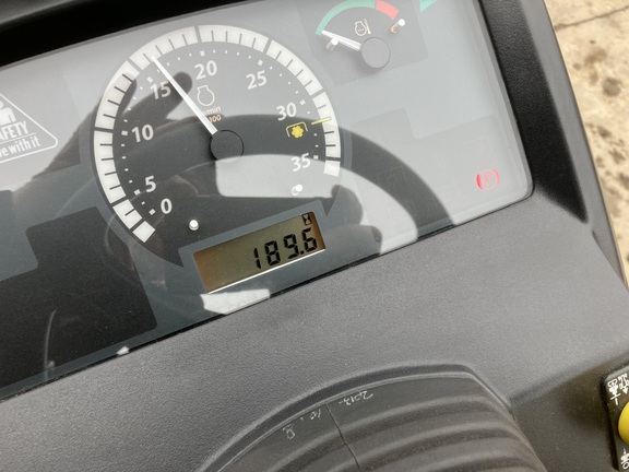 2014 John Deere 1025R Tractor Compact