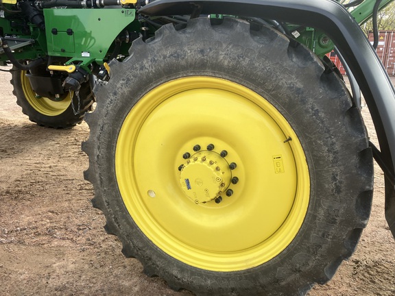 2025 John Deere 410R Sprayer/High Clearance