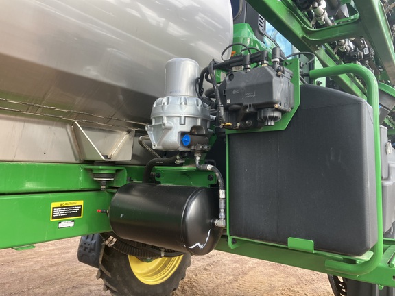 2025 John Deere 410R Sprayer/High Clearance