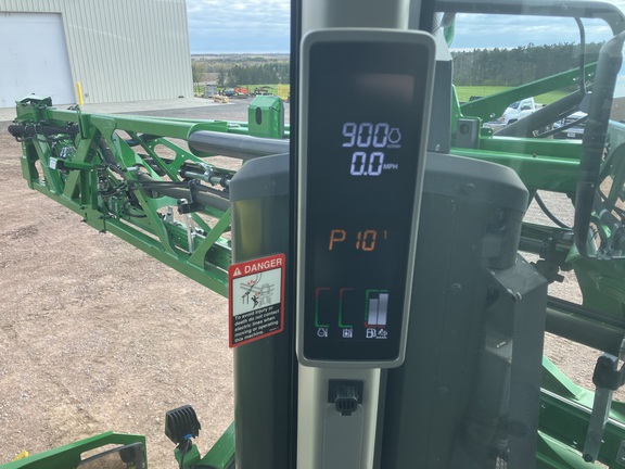 2025 John Deere 410R Sprayer/High Clearance