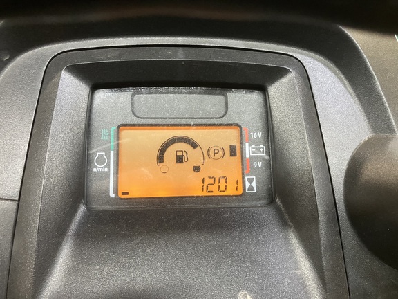 2022 John Deere X330 Garden Tractor