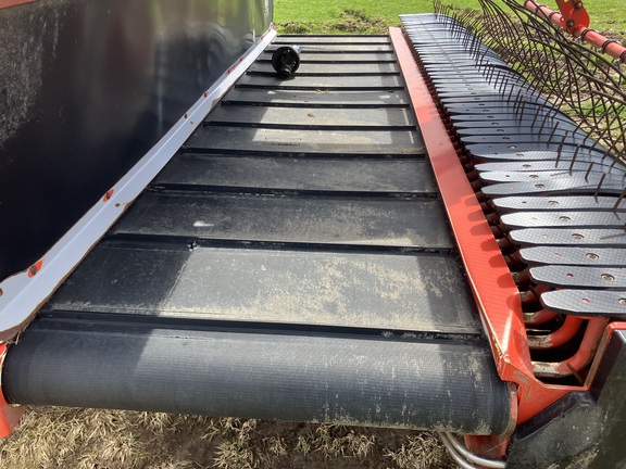 2021 Kuhn MERGE MAXX 1101 Hay Merger