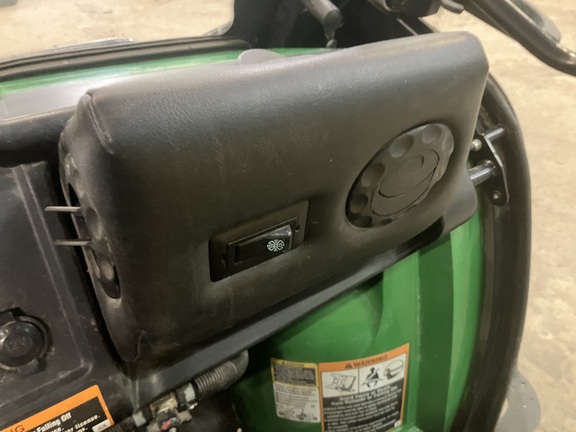 2017 John Deere XUV 825i ATV