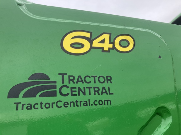 2016 John Deere 6175M Tractor