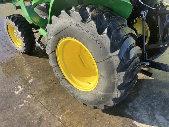 2022 John Deere 3038E Tractor Compact