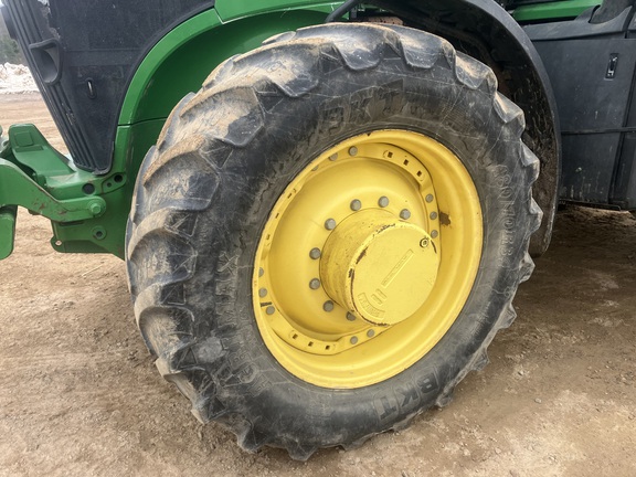 2012 John Deere 7260R Tractor