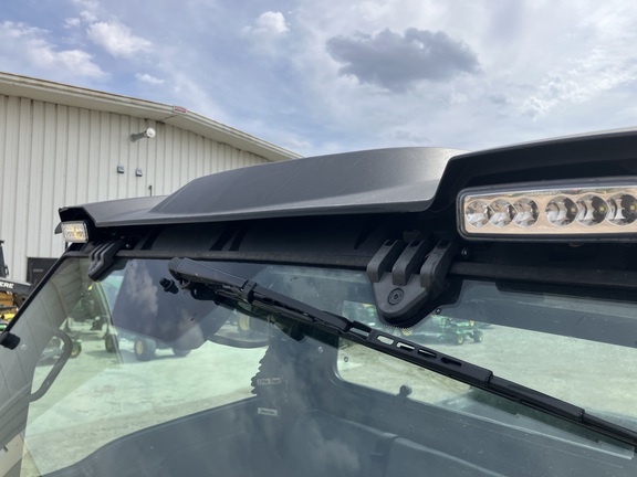 2023 John Deere XUV 835M ATV