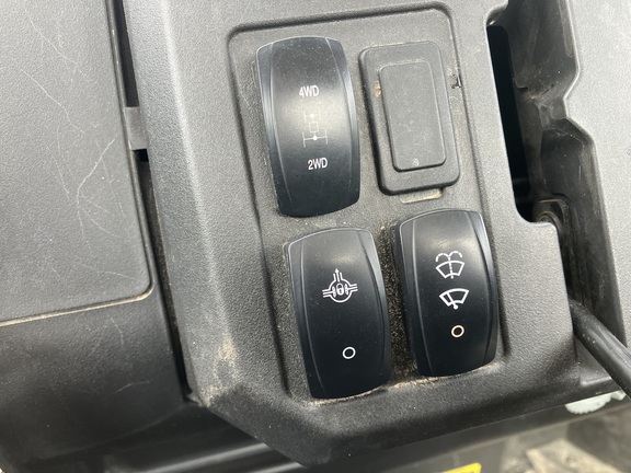 2023 John Deere XUV 835M ATV