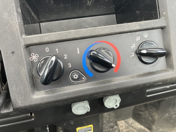 2023 John Deere XUV 835M ATV