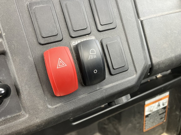 2023 John Deere XUV 835M ATV