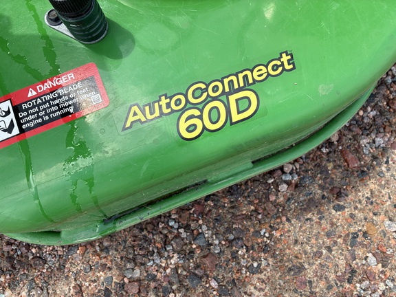 2022 John Deere 1023E Tractor Compact