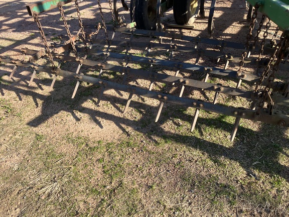 John Deere 980 Field Cultivator