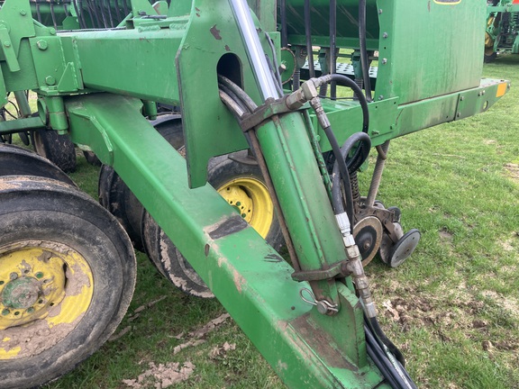 1993 John Deere 455 Drill