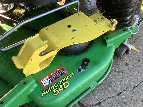 2023 John Deere 1025R Tractor Compact