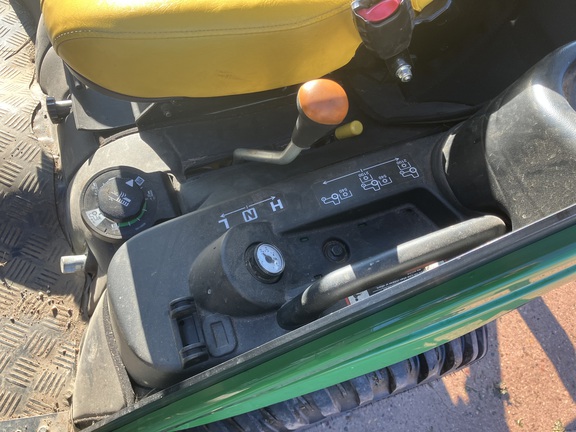 2023 John Deere 1025R Tractor Compact
