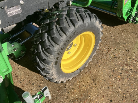 2023 John Deere 1025R Tractor Compact