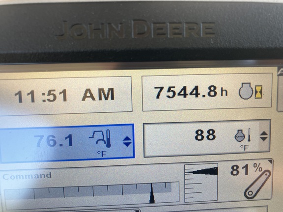 2011 John Deere 8360R Tractor