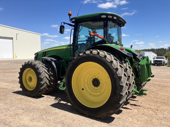 2011 John Deere 8360R Tractor