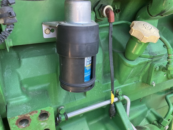 2011 John Deere 8360R Tractor