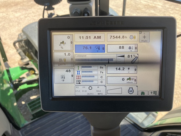 2011 John Deere 8360R Tractor