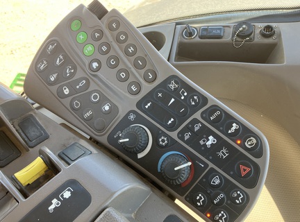 2011 John Deere 8360R Tractor