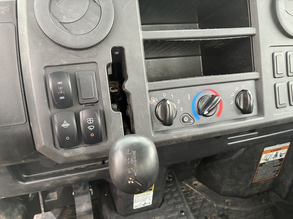 2023 John Deere XUV 835M ATV