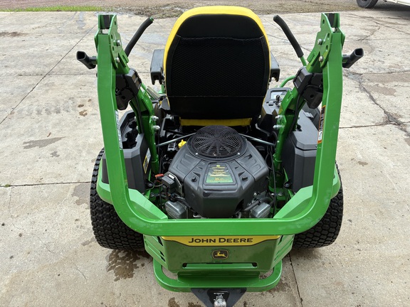 2023 John Deere Z545R Mower/Zero Turn