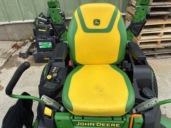 2023 John Deere Z545R Mower/Zero Turn