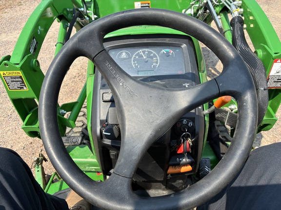 2018 John Deere 1025R Tractor Compact