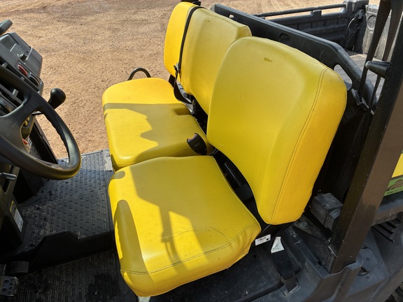 2021 John Deere XUV 835M ATV