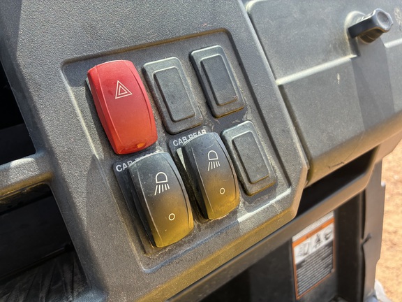 2021 John Deere XUV 835M ATV