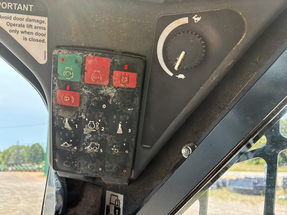 2018 John Deere 320G Skid Steer Loader
