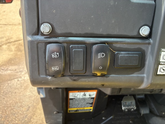 2021 John Deere XUV 835M ATV
