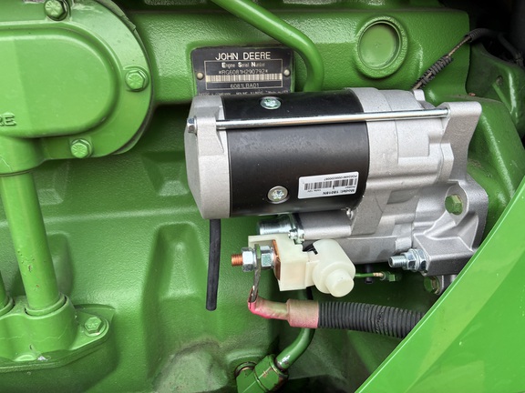2005 John Deere 7920 Tractor