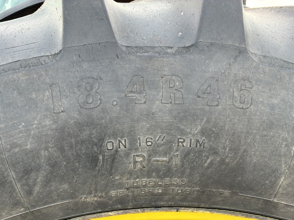 2005 John Deere 7920 Tractor